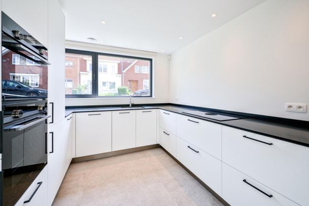 RSG, dans quartier très calme, une villa 4 chambres + jardin - Foto 1
