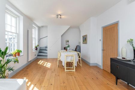 4 bedroom flat to rent - Photo 5