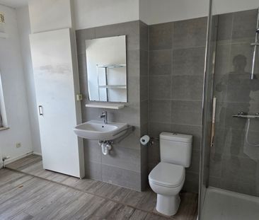 Appartement - Te huur - Photo 2