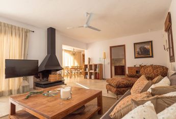 Luxury 4 bedroom Detached House for rent in Santa Eulària des Riu, Balearic Islands