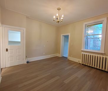 For Lease - 15 Sherman Avenue, Hamilton, Ontario - Photo 3