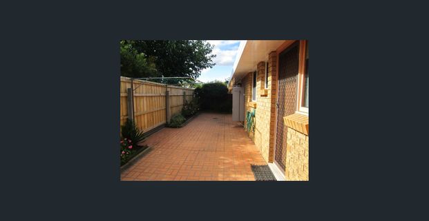 ADDISON REAL ESATE - Photo 1