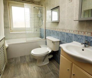 23 Clanmorris Close, Bangor, BT20 4EY - Photo 3