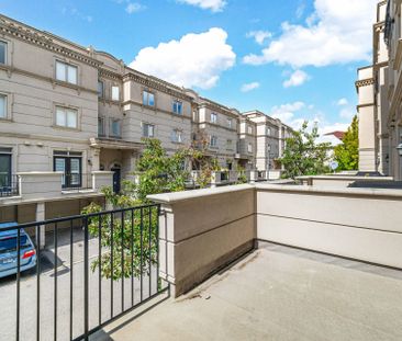 For Lease - 8C Clairtrell Road, Toronto, Ontario - Photo 2