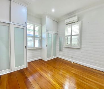 37 Laman Street, Cooks Hill - Photo 4