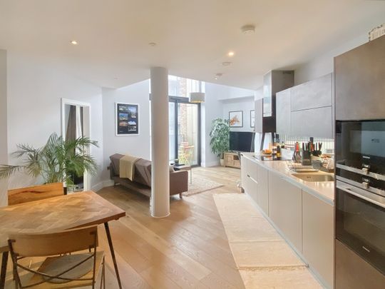 1 Bed Flat, Roach Road, E3 - Photo 1