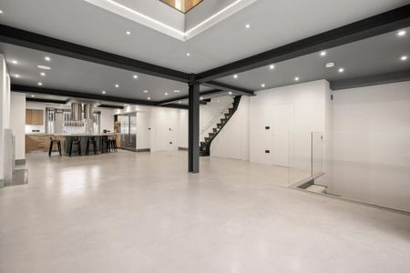 6 bedroom terraced house to rent - Photo 5