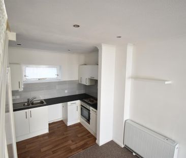 1 bedroom end of terrace house to rent - Photo 6