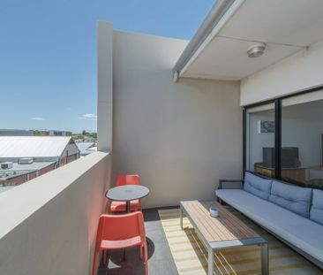 Private paradise in Inglewood - Photo 4