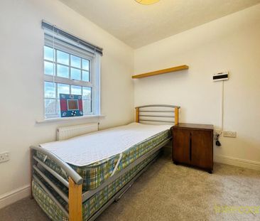 4 bedroom detached house to rent - Photo 5