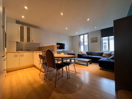 Charmant duplexappartement in het centrum van Blankenberge - Photo 2