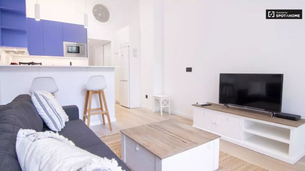 Modern 1-bedroom apartment for rent in Arturo Soria - Foto 1