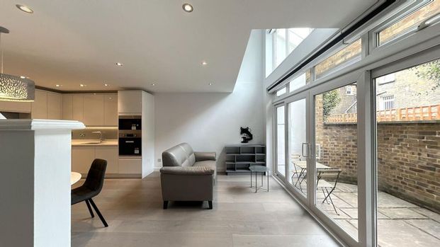 1 bedroom flat to rent - Photo 1