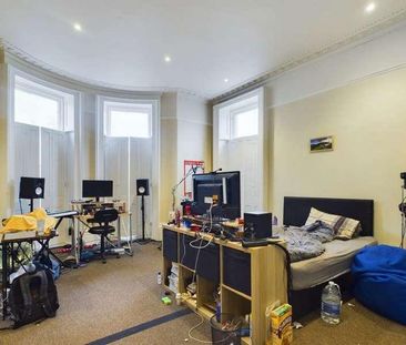 Brunswick Place Hove, BN3 - Photo 4