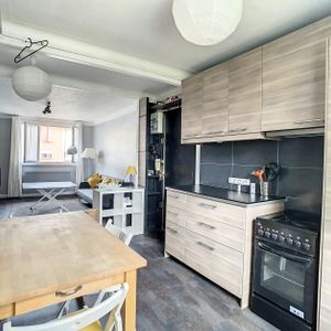 Oullins : Agréable T3 meublé - Photo 2