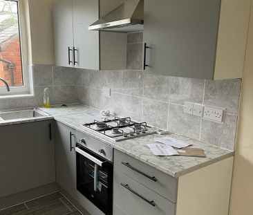 3 bedroom terraced house to rent - Photo 4