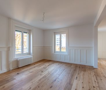 Grosszügige 2.5 Zimmer-Wohnung mit Balkon - Foto 2