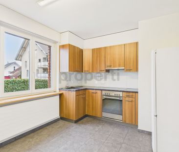 Quiet 3.5-room apartment with practical cellar, Lyssach - Photo 4