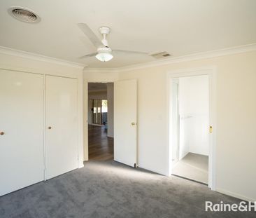 118 Raye Street, Tolland, NSW 2650 - Photo 5