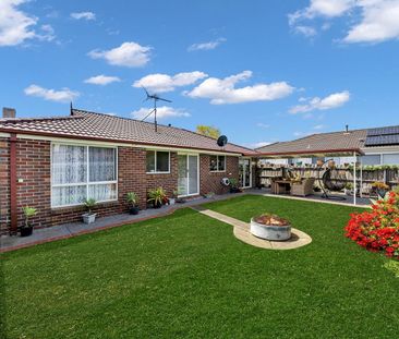 13 Ryland Circuit, Delahey, Vic 3037 - Photo 3