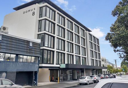 1 bedroom apartment in Ponsonby - Photo 4
