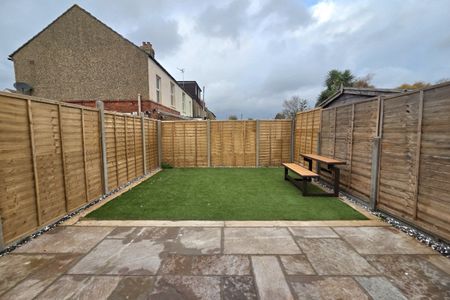 Felix Road - Photo 3