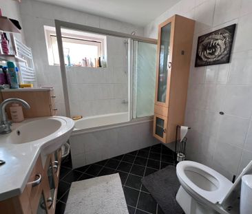 Drie studentenkamers aan de Jadestraat 79-2!, Groningen - Photo 4