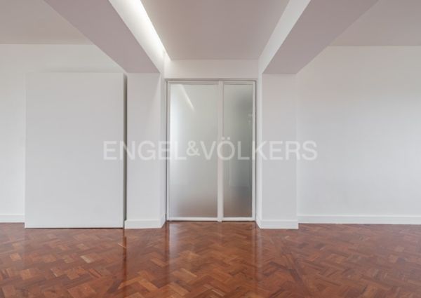 Apartamento T4 em Lisboa