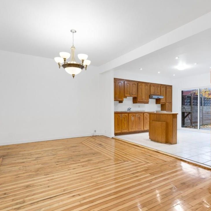 32 5e Avenue, H8P 2J9, H8P 2J9, Montréal - Photo 1