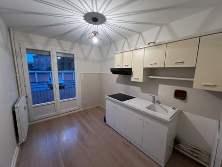 Location Appartement 3 pièces 57m² - Photo 5