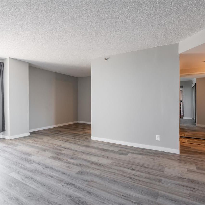 Line 07 - 1951 Maisonneuve Boulevard East, Montréal - Photo 1