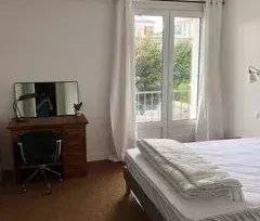 SIAM TRIANGLE D'OR - T4 DE CHARME MEUBLE - DERNIER ETAGE - Photo 1