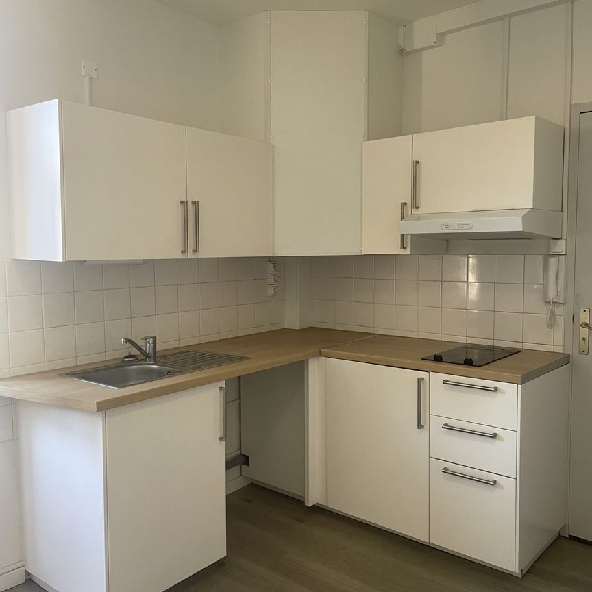 Location Appartement 2 pièces 37m² GAILLAC 81600 - Photo 1