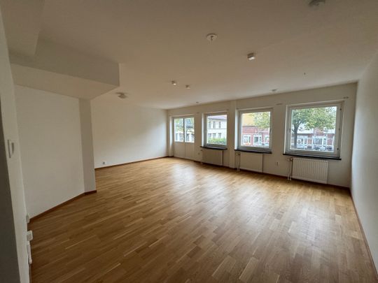 Kungsgatan 34 – 4 rok (lgh 1103) - Foto 1