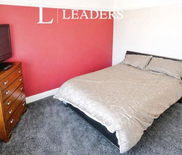 3 bedroom house to rent - Photo 2