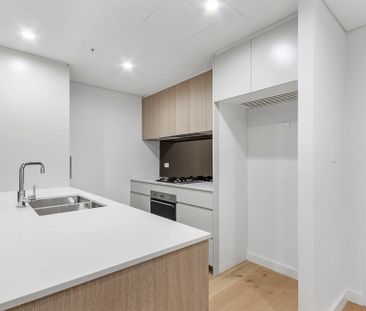 Oversized Unit in Exceptional Location - Photo 2