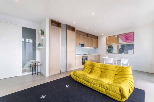 2 bedroom flat to rent - Photo 1