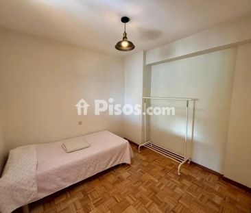 Piso en alquiler en Calle de la Torre, cerca de Calle de San José - Photo 4