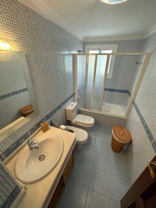 Atico en alquiler en Malaga - Photo 1