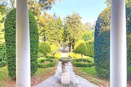 Villa de caractère de 364 m² - 4 chr & Jardin arboré de 750 m² - Photo 3