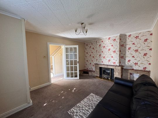 2 Bed Terraced House, Quinton Road, B17 - Photo 1