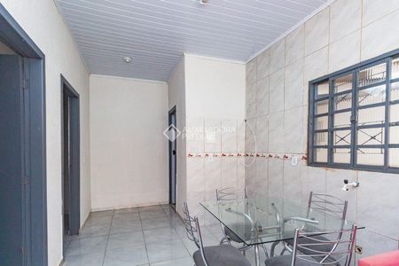 Casa com 2 quartos e 45m² para alugar em Sarandi, Porto Alegre. - Foto 2