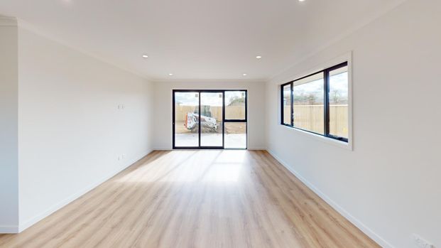 Fitzherbert - 4 Bedrooms - Photo 1