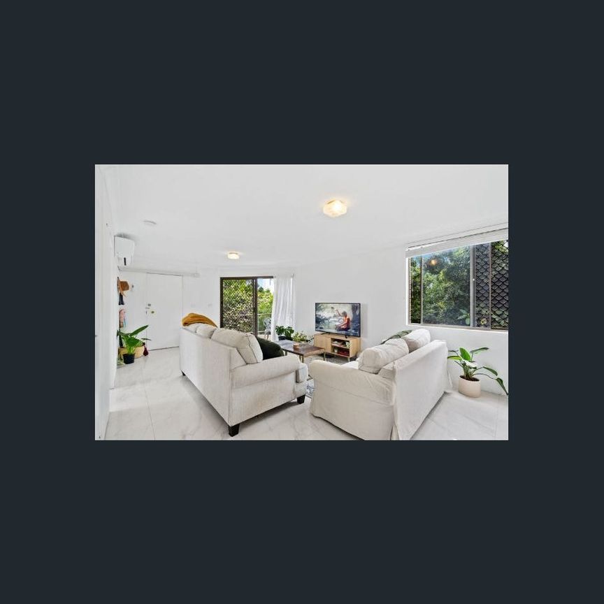 Beachside Living - Photo 1