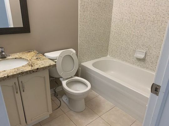 For Lease - 7133 Triumph Lane, Mississauga, Ontario - Photo 1