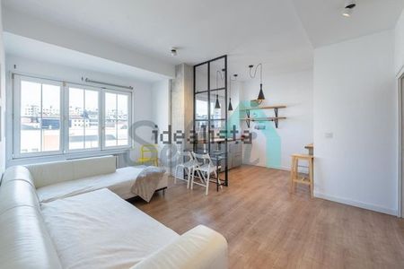 Alquiler de piso en Calle Leopoldo Calvo Sotelo - Photo 2