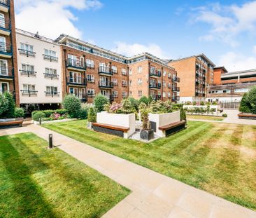 2 bedroom apartment to rent Alexander House, Royal Quarter, KT2 - Photo 6