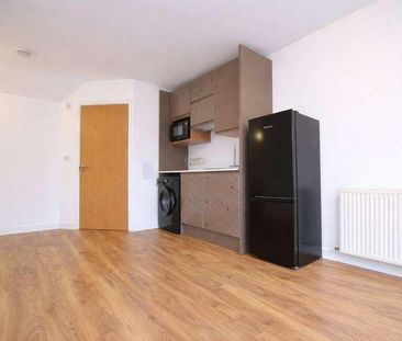 Sanford Mews, Epsom Road, Guildford, Surrey, GU1 - Photo 4