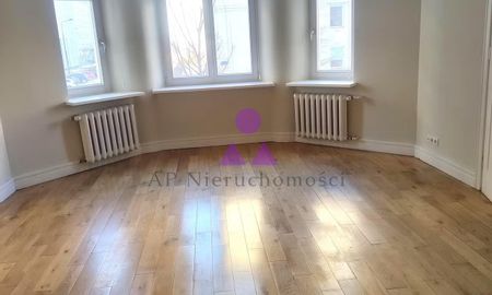 Warszawa, Śródmieście, Marszałkowska – zdjęcie 4