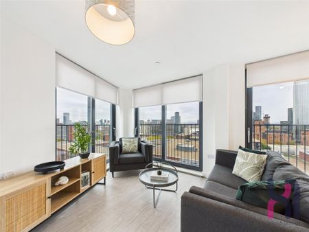 3 bedroom flat to rent - Photo 3